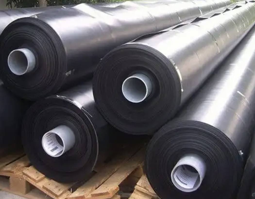 HDPE Geomembrane VS SBS Waterproof Membrane: Different Application Scenarios
